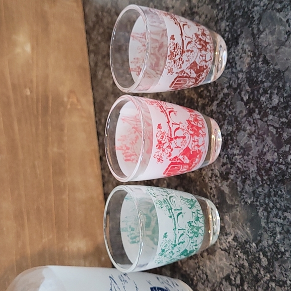 Vintage French Decanter Bottle with Stopper - Picture 12 of 14